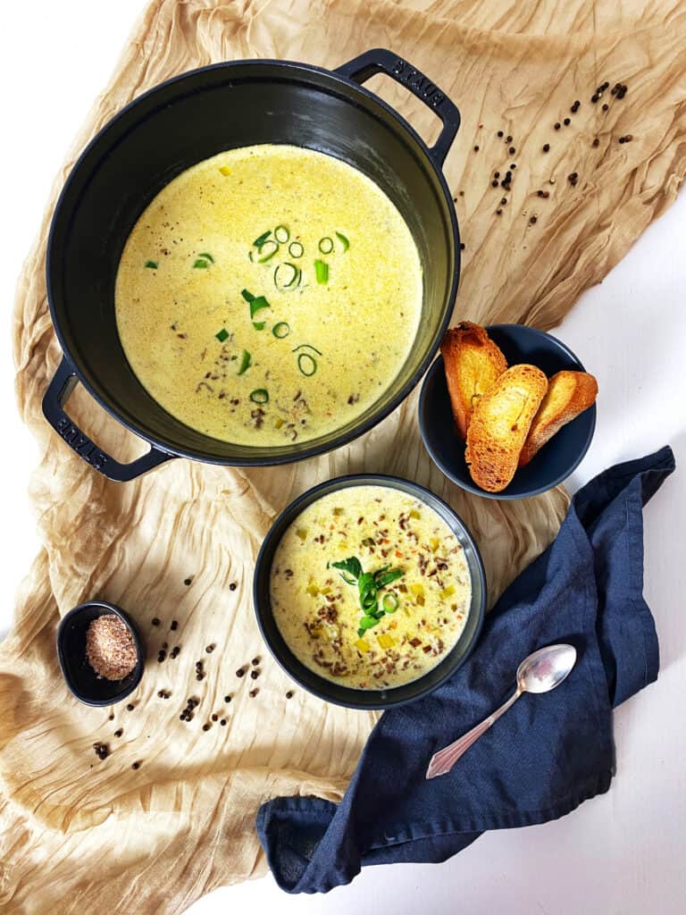 Hackfleisch-Käse-Lauch-Suppe