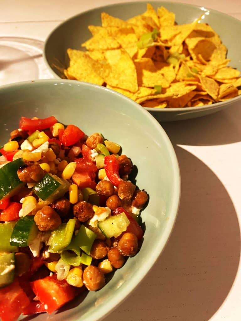 Kichererbsensalat mit Feta