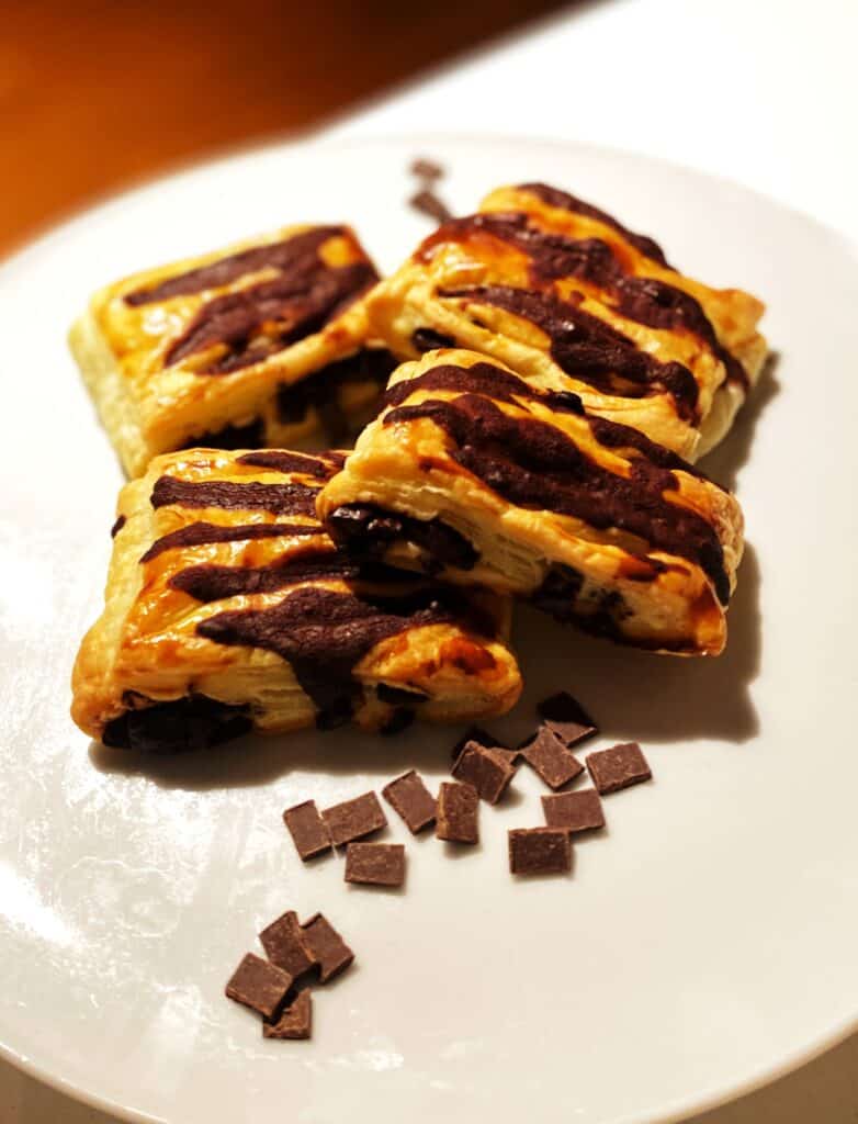Einfache Schokocroissants - inthekitchenwithsina.de