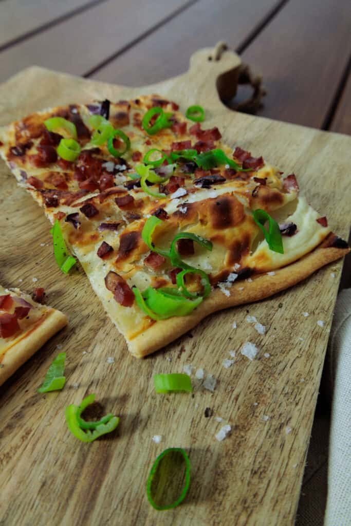 Flammkuchen (klassisch)