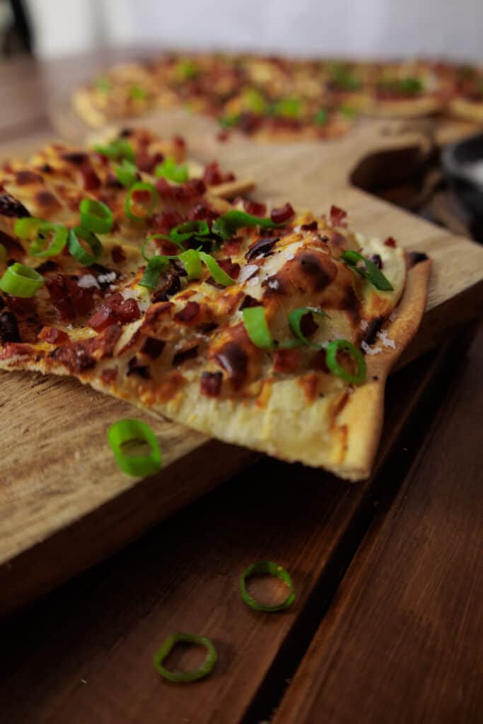 Flammkuchen (klassisch)