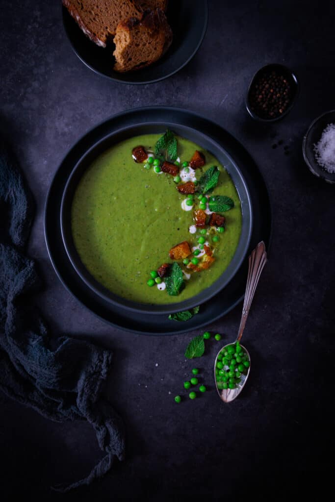 Erbsen-Minze-Suppe