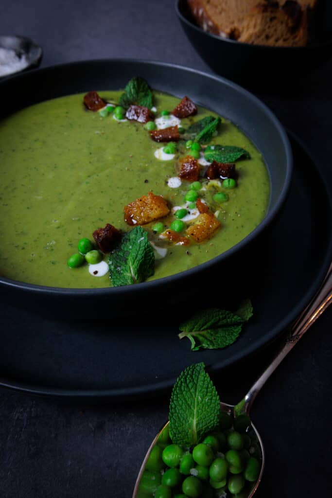 Erbsen-Minze-Suppe