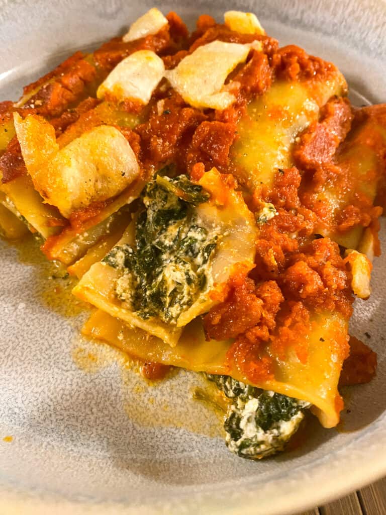 Cannelloni mit Ricotta und Babyspinat - inthekitchenwithsina.de