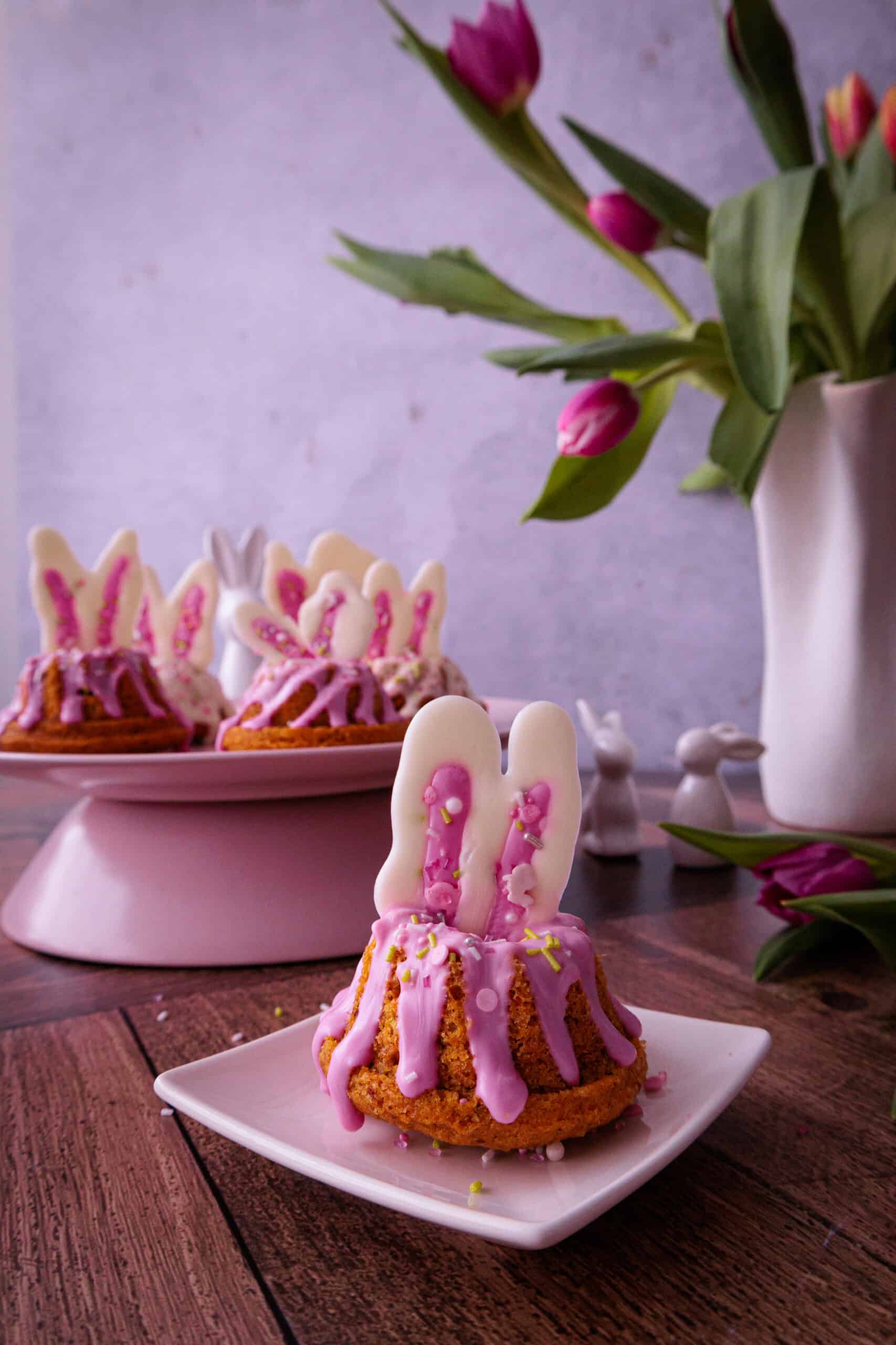 Mehr über den Artikel erfahren Osterhasen Minigugelhupf