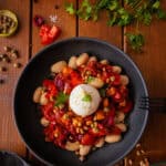 Gnocchi mit Oliven, Kapern und Tomaten (vegetarisch)