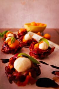 Mehr über den Artikel erfahren Schinken-Melonen-Mozzarella-Körbchen