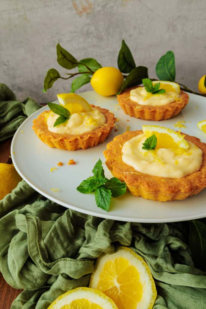 Zitronen Tartelettes