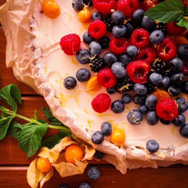 Sommerliche Beerentarte