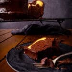 Schokoladenkuchen mit Cheesecakekern