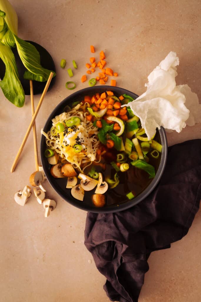 Asiatische Hühnersuppe