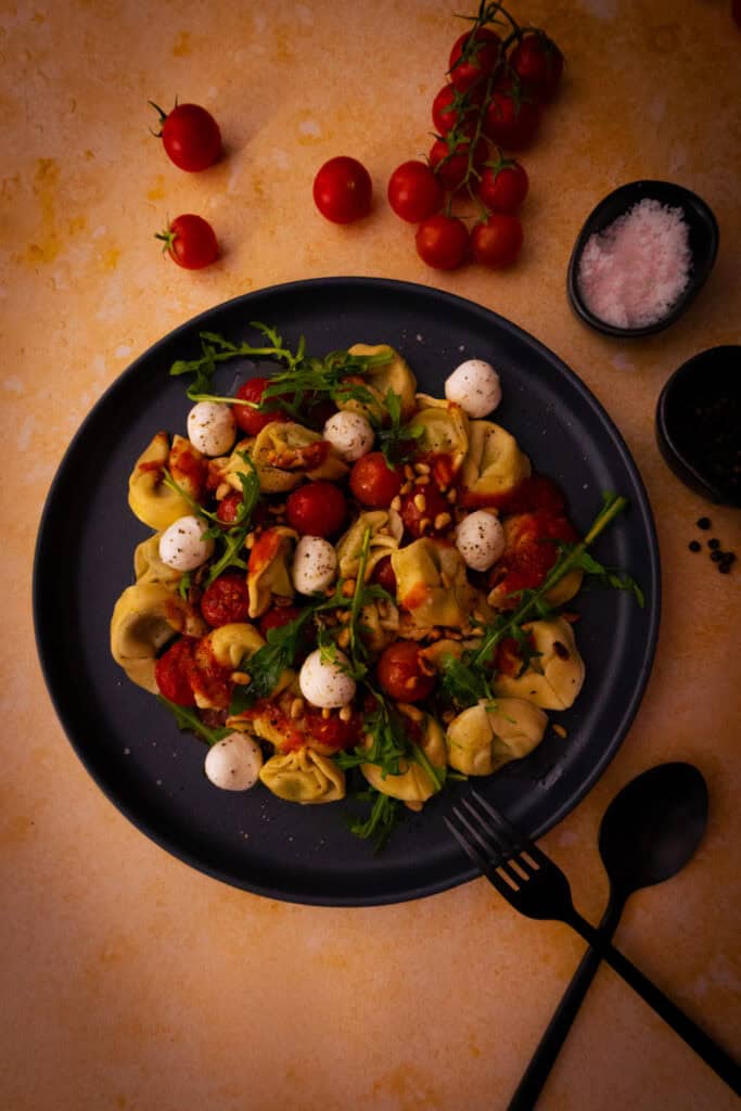 Tortellini in Tomatensauce