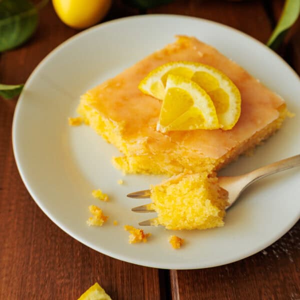 Zitronen-Blechkuchen