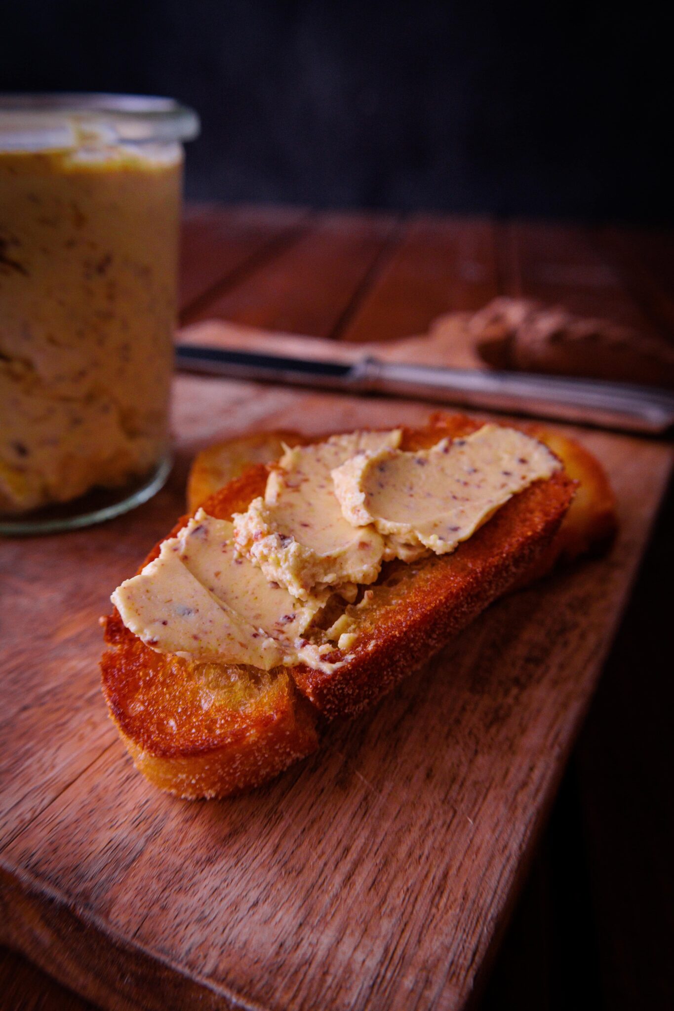 dattel curry dip mit joghurt