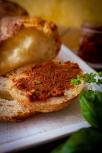 Rotes Tomatenpesto
