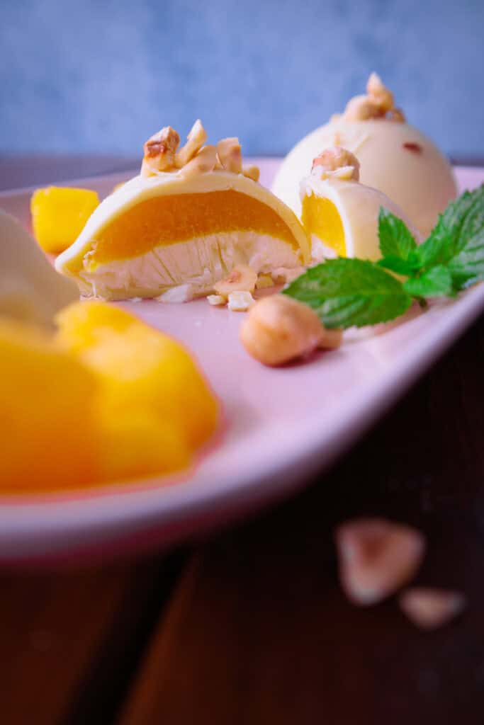 frozen-joghurt-mango-bites