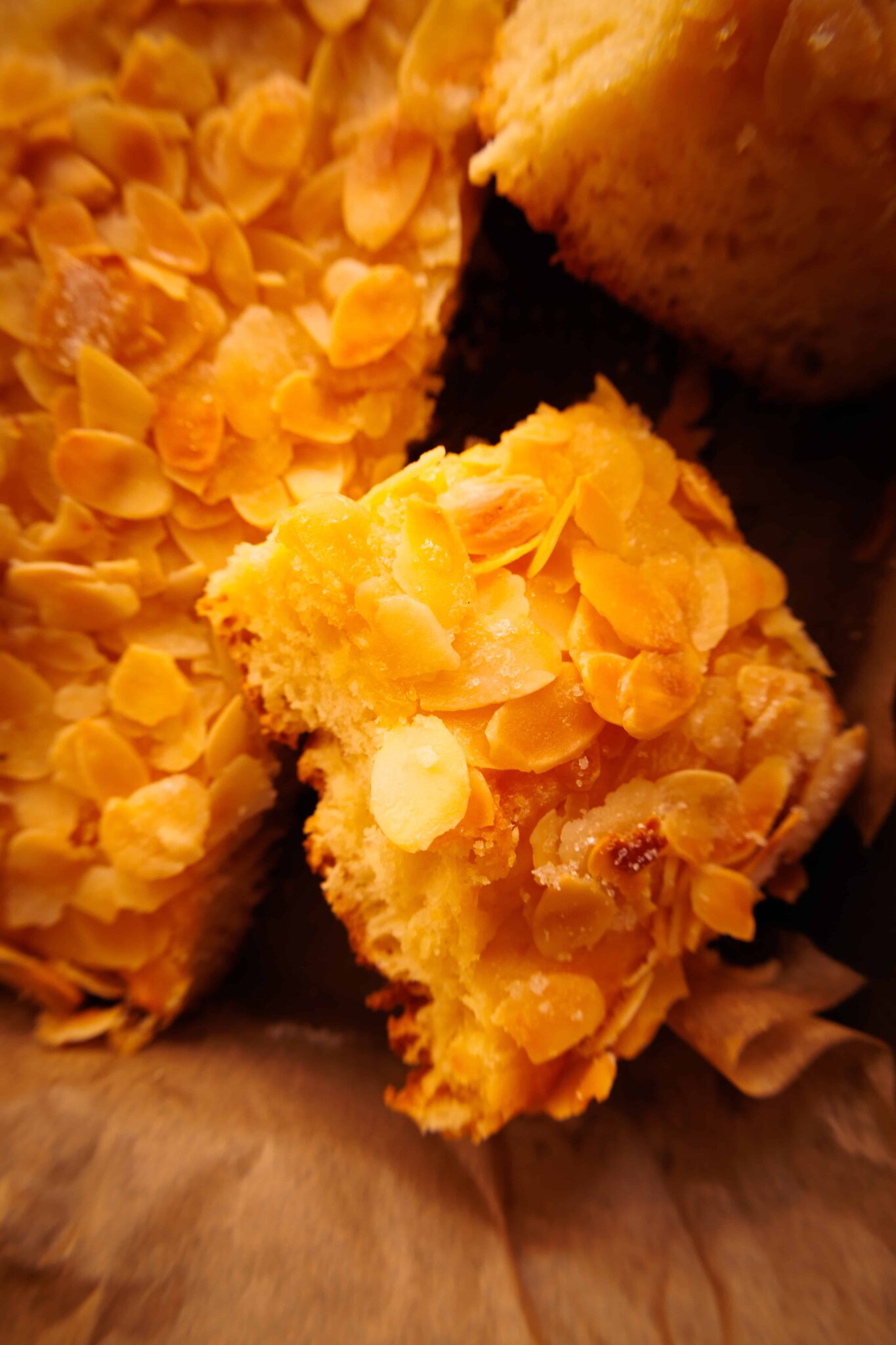 Fluffiger Butterkuchen vom Blech | Einfaches Rezept wie vom Bäcker ... Fluffiger Butterkuchen vom Blech | Einfaches Rezept wie vom Bäcker ...