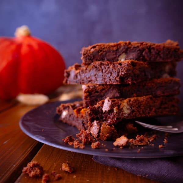Brownies mit Kürbispüree und Pekannüssen