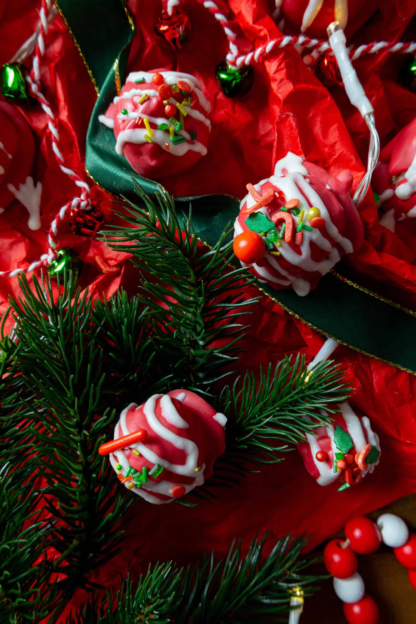 Weihnachtliche Kokoskugeln