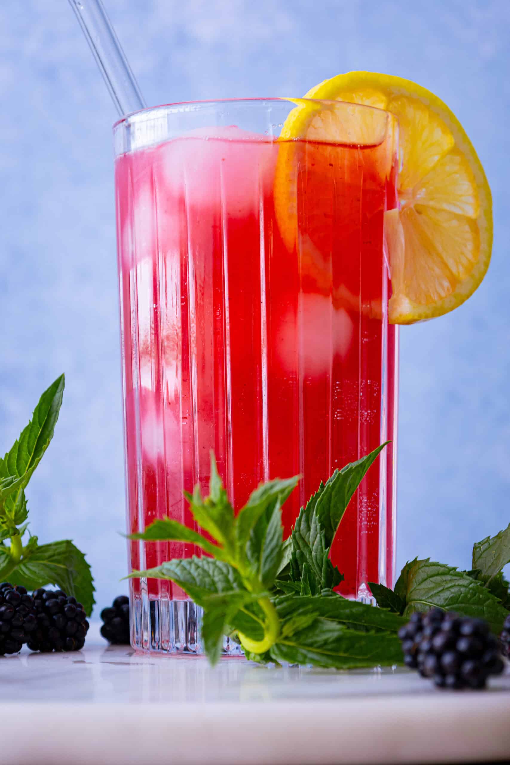 Hausgemachte Brombeerlimonade – fruchtig & erfrischend