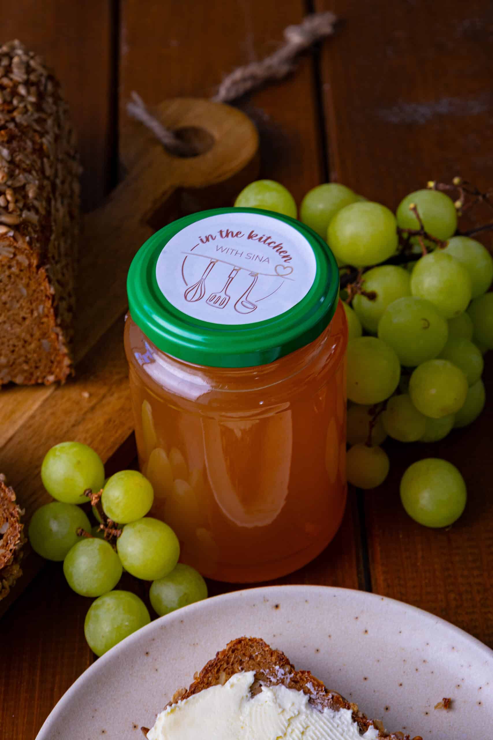 Traubengelee selber machen – einfaches Rezept aus frischen Trauben